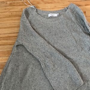 NWOT Carly Jean Piper sweater